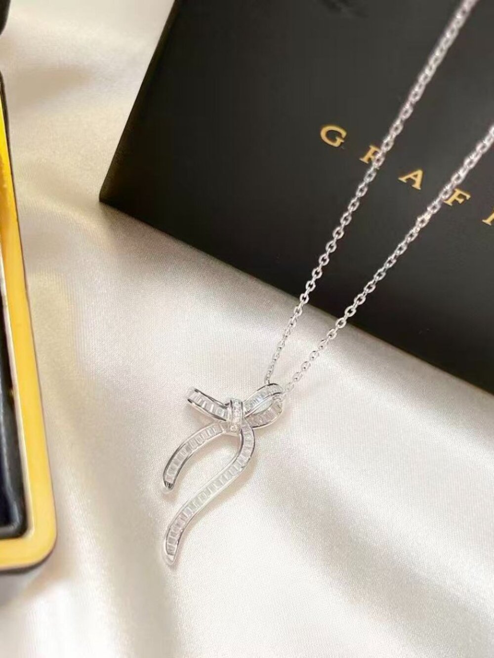 Graff Full Diamond Necklace